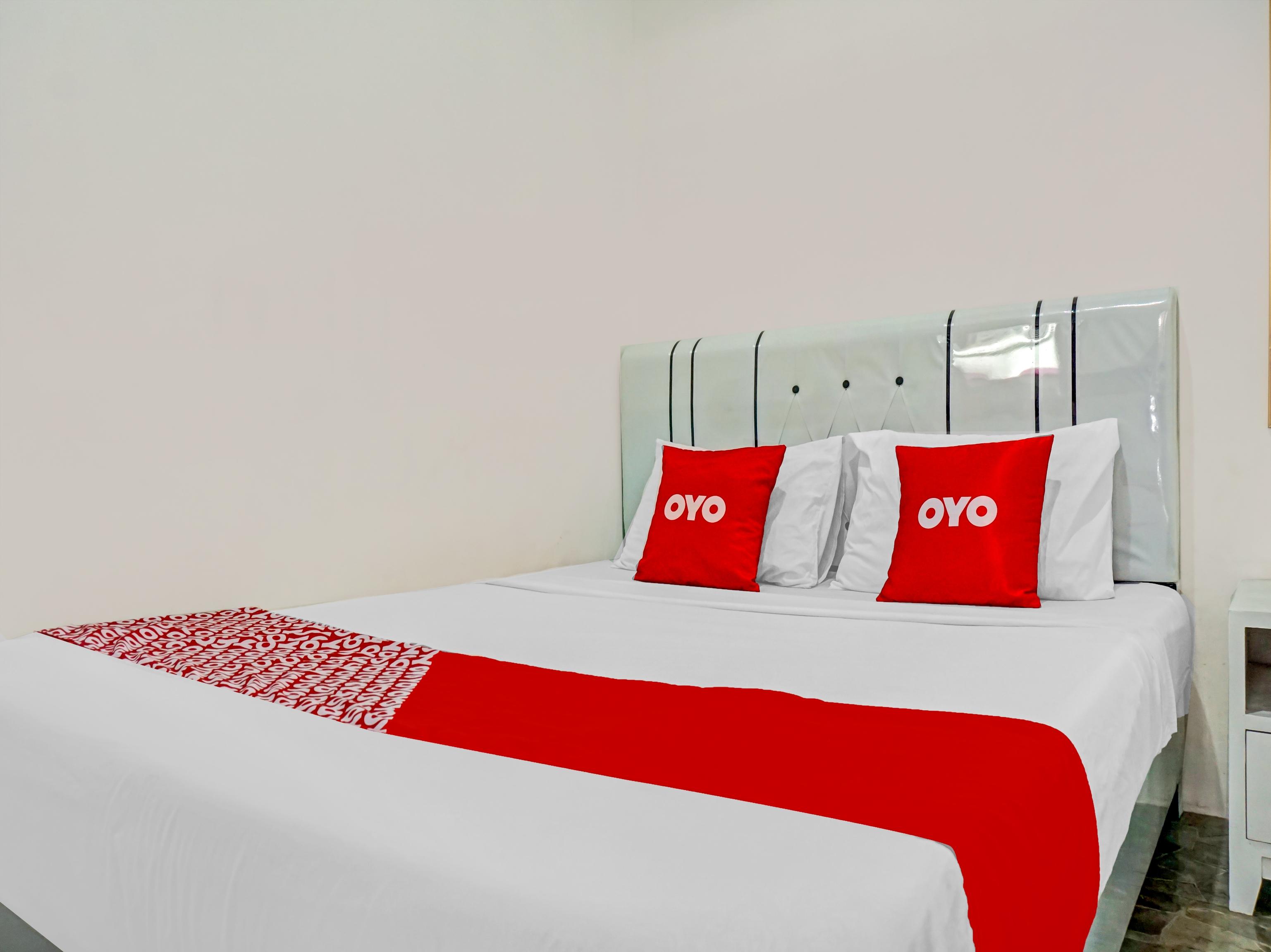 Super Oyo 90187 Puri Allisa Syariah Hotel Serang Eksteriør billede